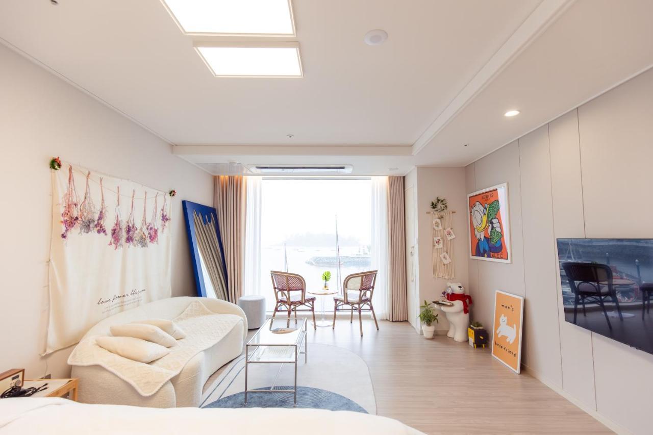 The Castle Ocean Suite ヨス市 エクステリア 写真