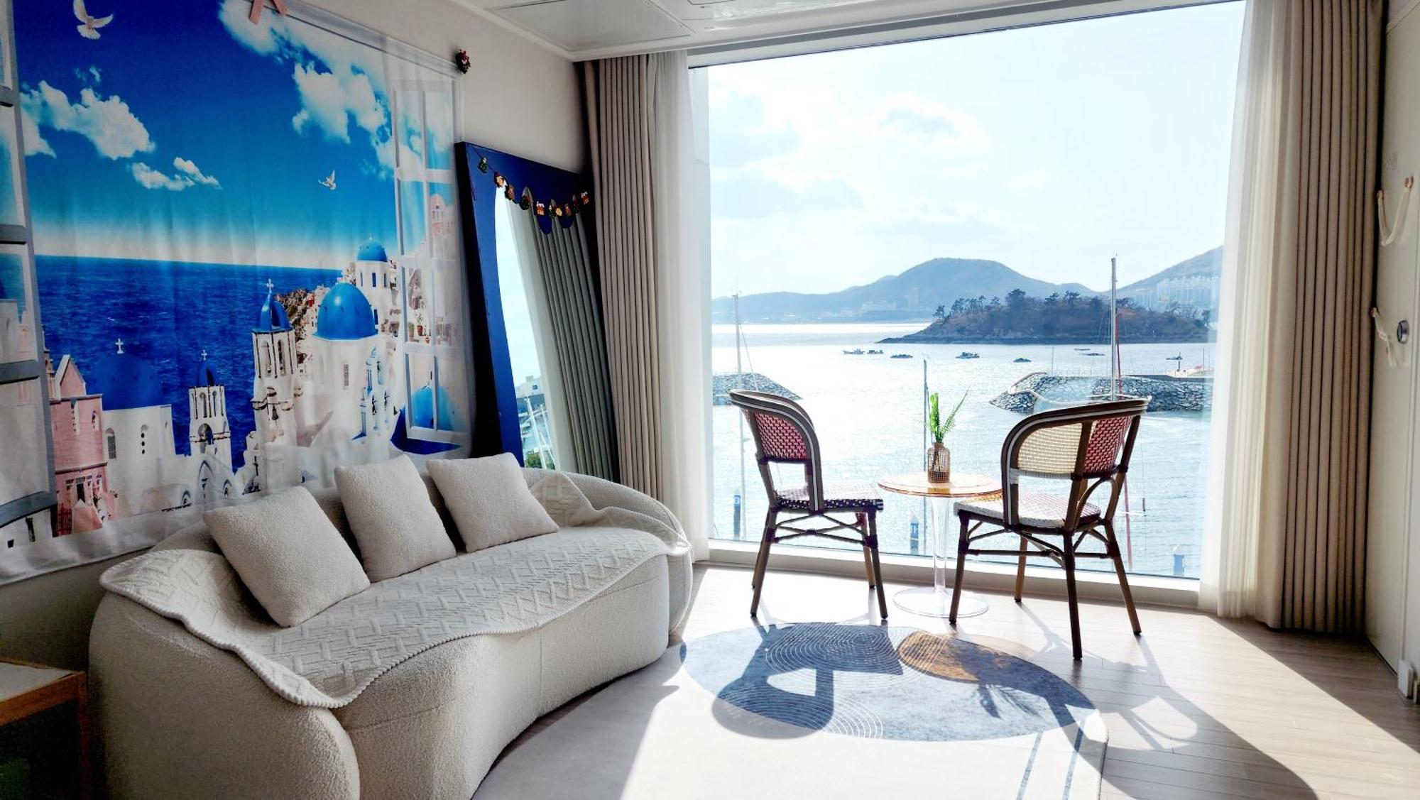 The Castle Ocean Suite ヨス市 エクステリア 写真